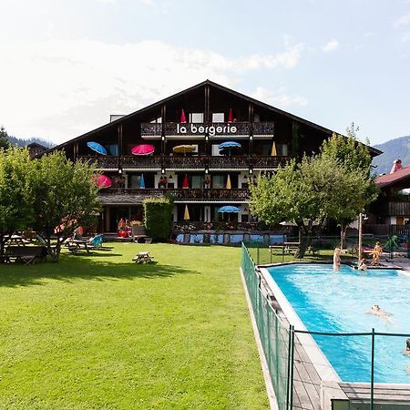 Hotel La Bergerie Morzine Exterior photo