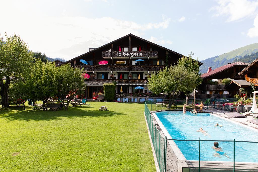 Hotel La Bergerie Morzine Exterior photo