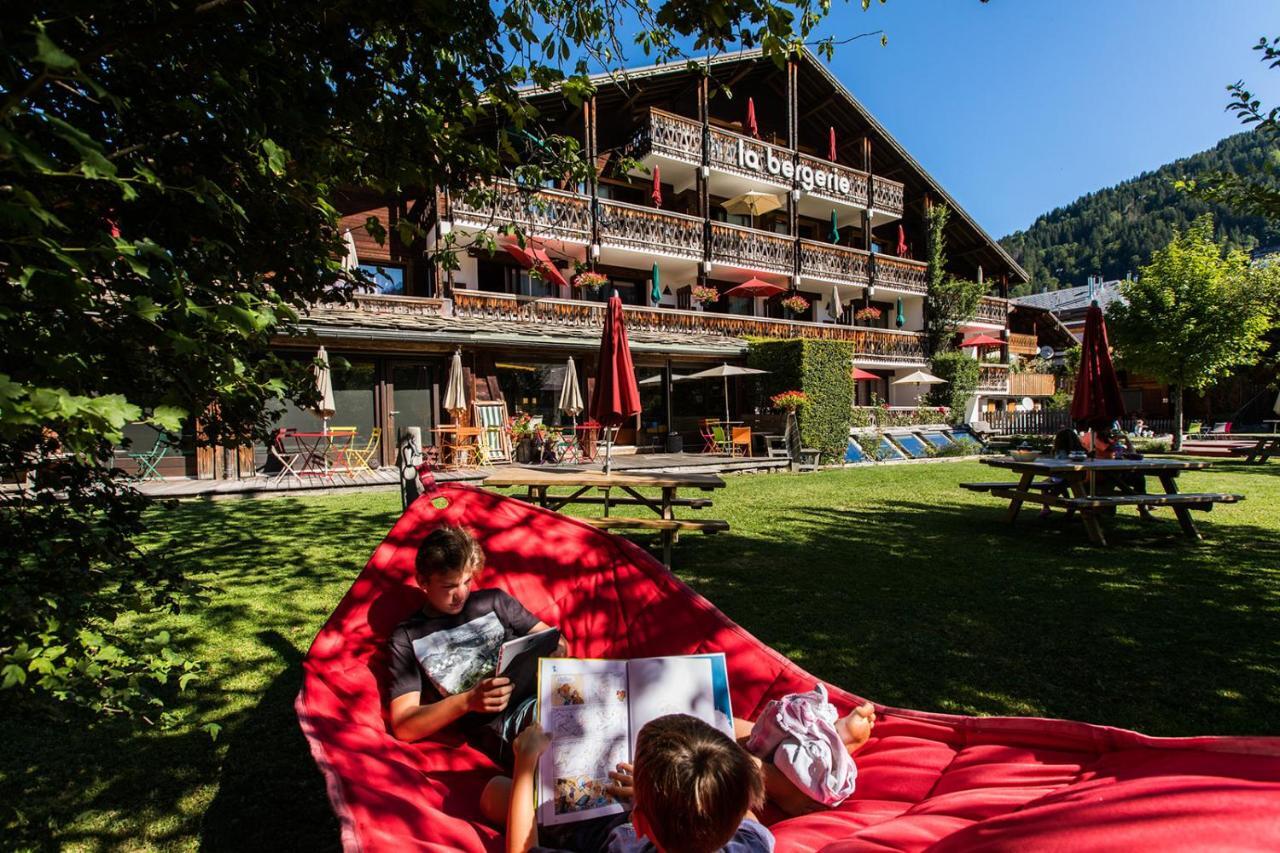 Hotel La Bergerie Morzine Exterior photo
